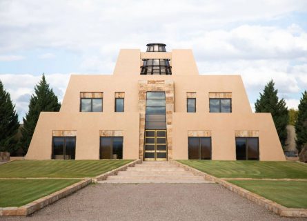 Bodega Catena Zapata pyramid-like design inspired by the Mayans