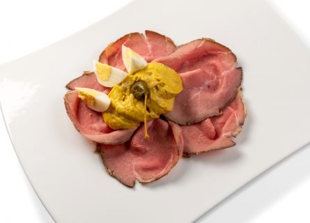 Vitello Tonnato: Veal in a tuna sauce